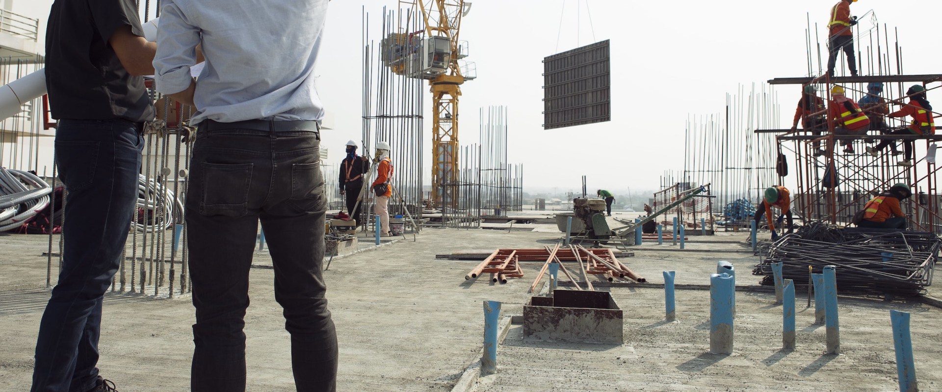 What percentage of a project should be contingency?